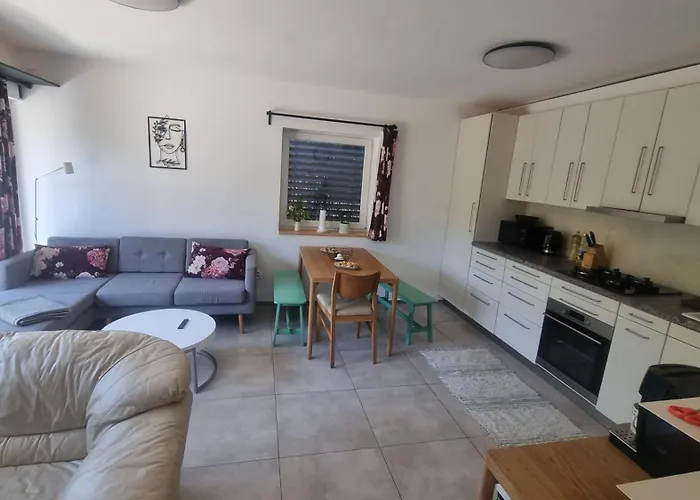 Visteria House With Free Parking * Kosice